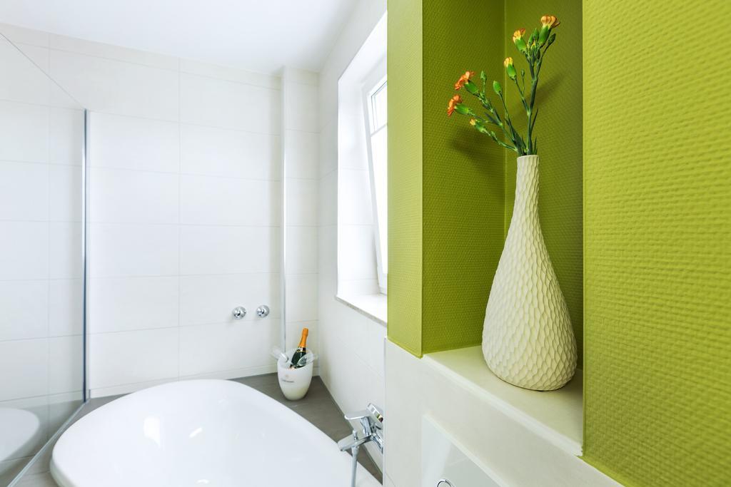 Junior Suite,110654310:JPEG